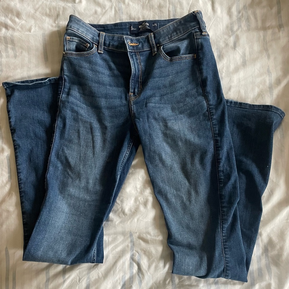 Hollister medium wash Bootcut jeans 27” Long